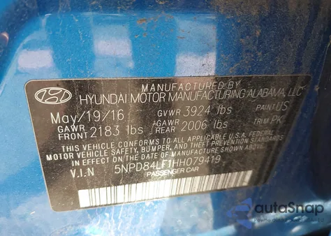 2017 Hyundai Elantra Limited z USA, uszkodzony, nr VIN 5NPD84LF1HH079419